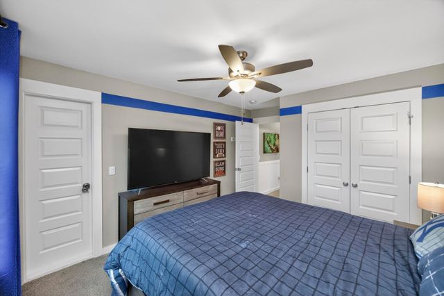 203 Strongpoint Dr, Hendersonville, TN 37075