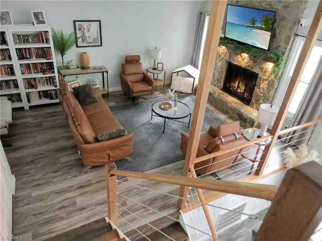 1205 Century Park Avenue, Kernersville, NC 27284