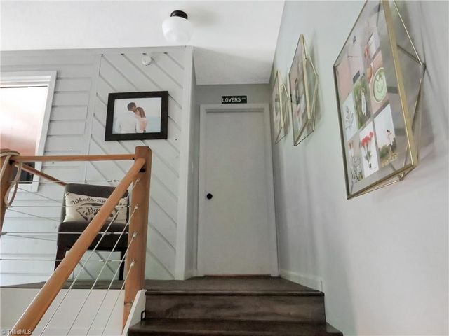 1205 Century Park Avenue, Kernersville, NC 27284