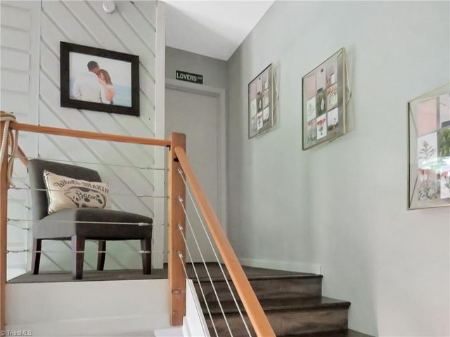 1205 Century Park Avenue, Kernersville, NC 27284