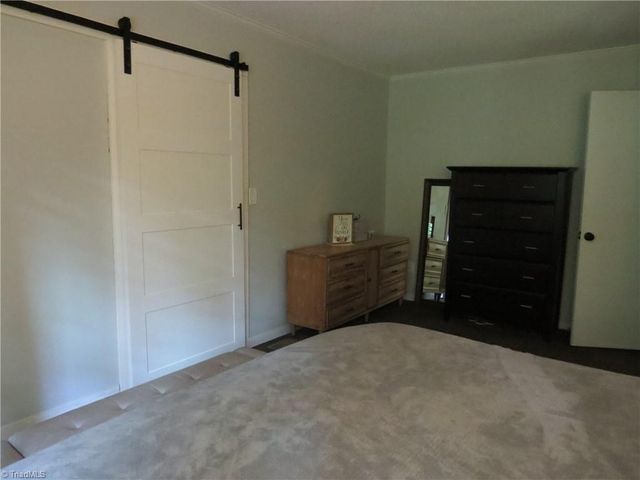 1205 Century Park Avenue, Kernersville, NC 27284