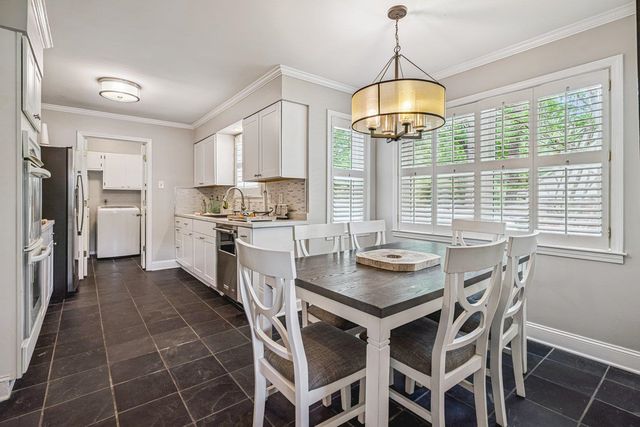 6955 BENT CREEK DR, Germantown, TN 38138