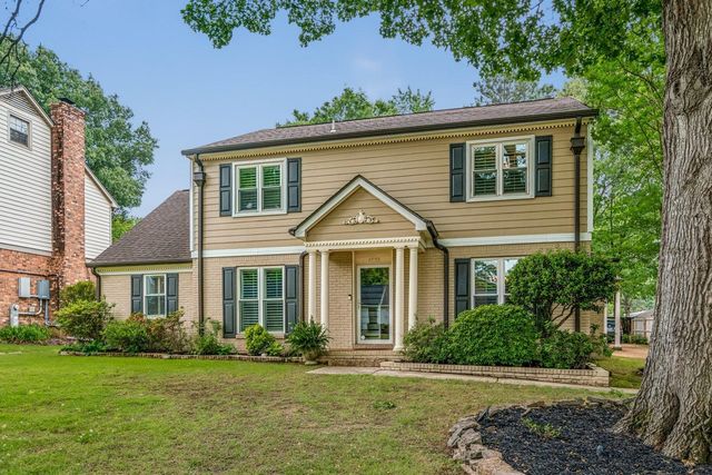 6955 BENT CREEK DR, Germantown, TN 38138