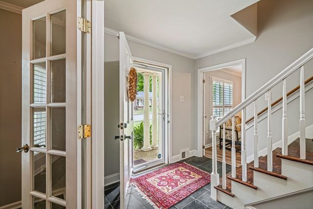 6955 BENT CREEK DR, Germantown, TN 38138