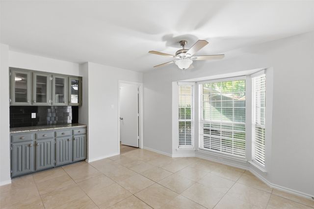 250 Creekside Lane, Coppell, TX 75019
