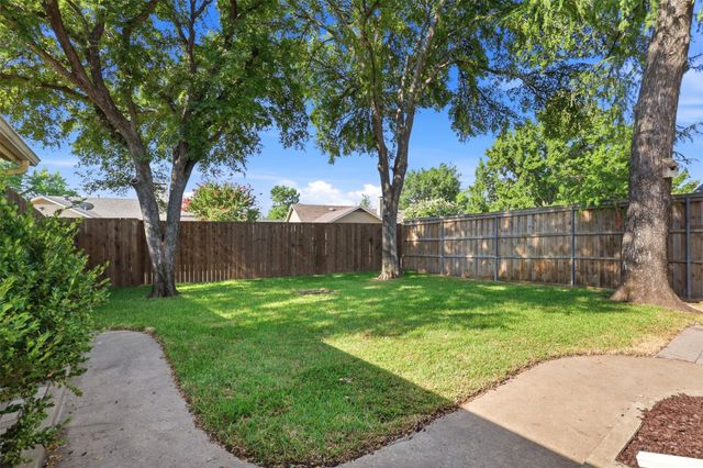 250 Creekside Lane, Coppell, TX 75019