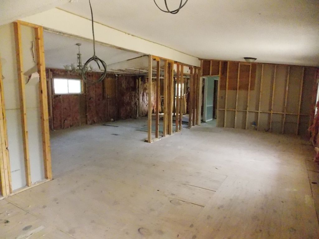 Image 22 of property listing at 223 N BROADWAY Street, Centralia, IL 62801
