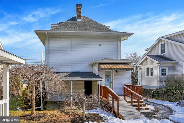 1544 BRIDGE ST, New Cumberland, PA 17070