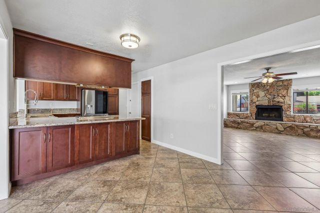 9308 Lake Canyon Rd, Santee, CA 92071