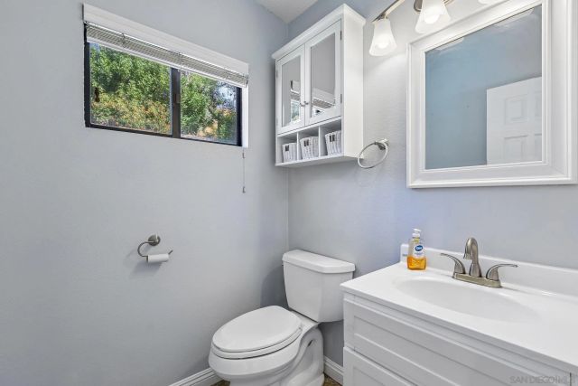 9308 Lake Canyon Rd, Santee, CA 92071