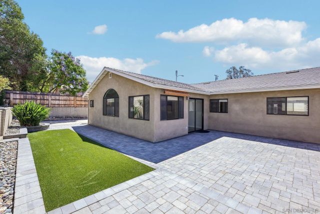 9308 Lake Canyon Rd, Santee, CA 92071