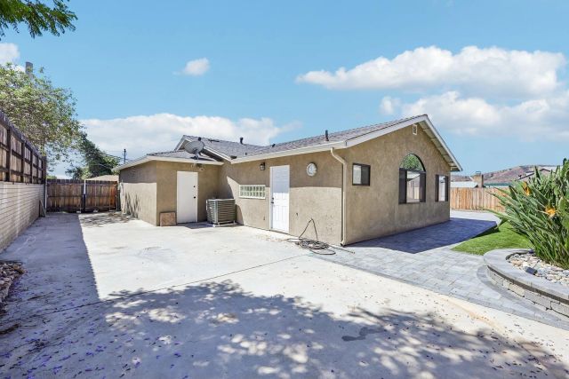 9308 Lake Canyon Rd, Santee, CA 92071