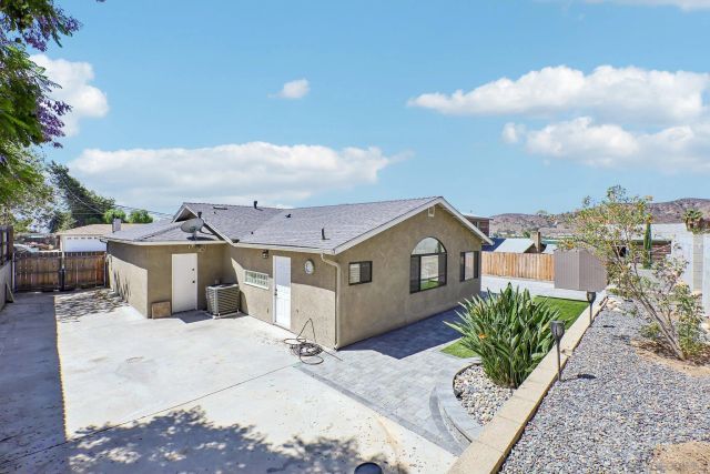 9308 Lake Canyon Rd, Santee, CA 92071