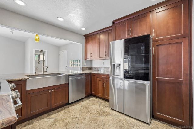 9308 Lake Canyon Rd, Santee, CA 92071