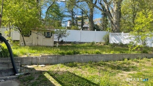 310 Douglas Street, Bridgeport, CT 06606