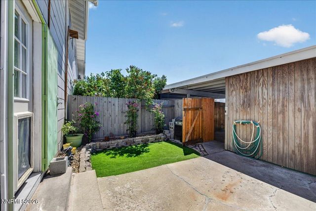 5 Smithridge Park, Reno, NV 89502