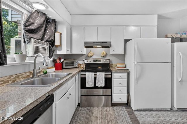 5 Smithridge Park, Reno, NV 89502
