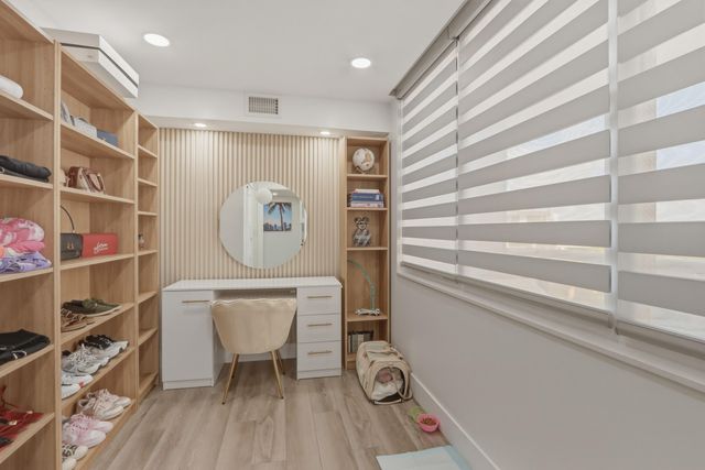 6039 Collins Avenue 609, Miami Beach, FL 33140