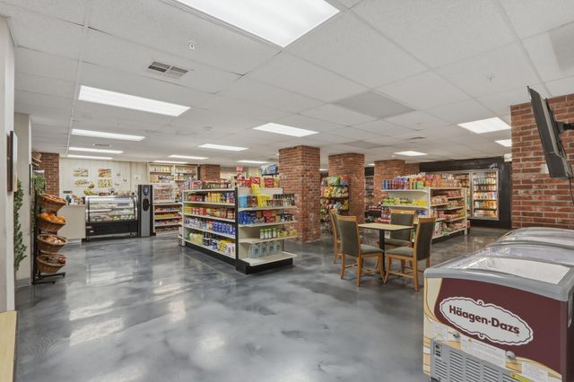 6039 Collins Avenue 609, Miami Beach, FL 33140