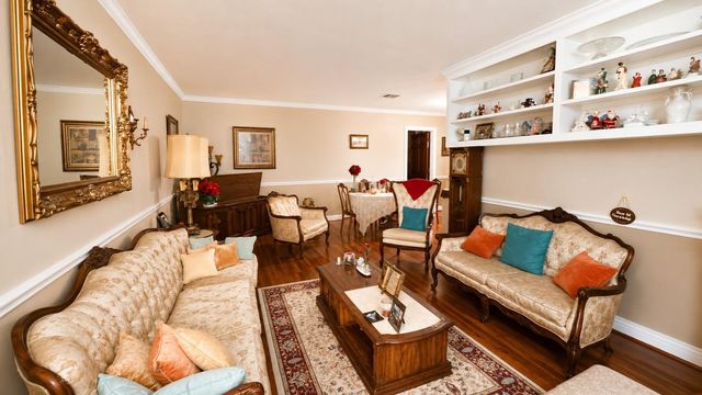 5130 Cortelyou Lane, Houston, TX 77021