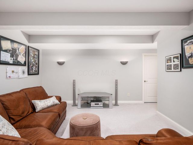 6767 Winemack Loop, Dublin, OH 43016