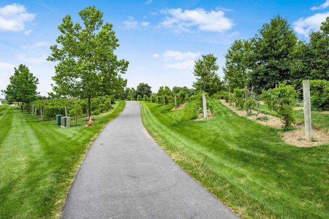 6767 Winemack Loop, Dublin, OH 43016