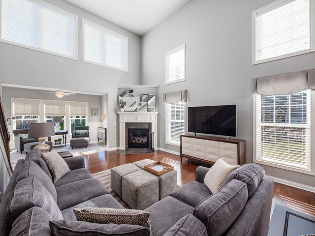 6767 Winemack Loop, Dublin, OH 43016