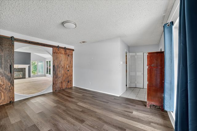 204 Island Drive, Richardson, TX 75081