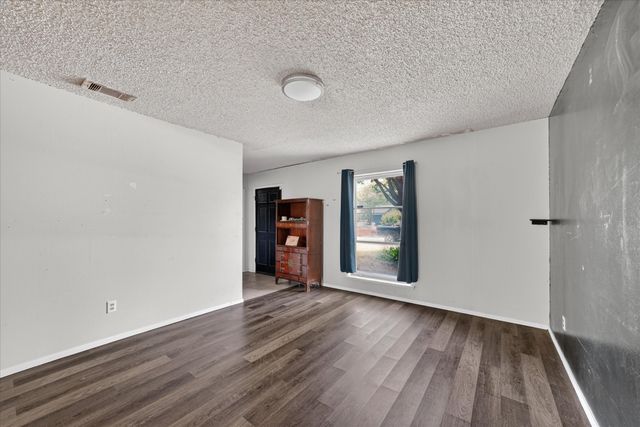 204 Island Drive, Richardson, TX 75081