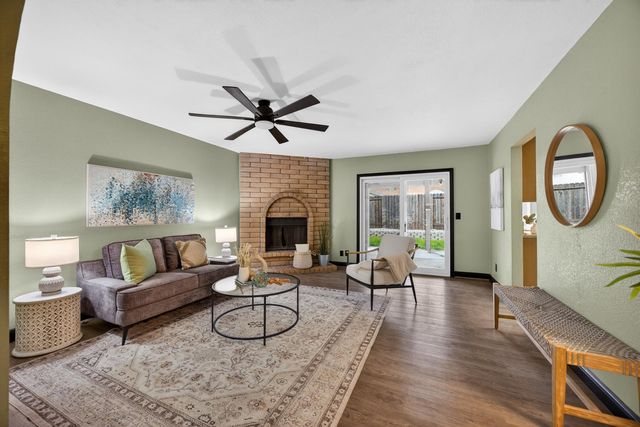 4345 Armadale Way, Sacramento, CA 95823