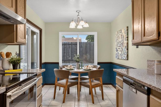 4345 Armadale Way, Sacramento, CA 95823