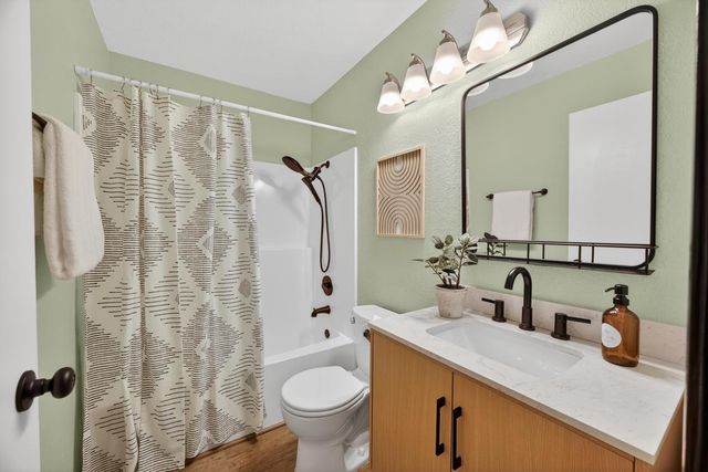 4345 Armadale Way, Sacramento, CA 95823