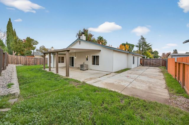 4345 Armadale Way, Sacramento, CA 95823