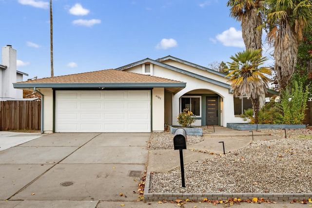 4345 Armadale Way, Sacramento, CA 95823