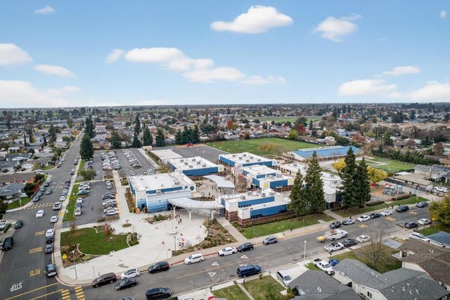 4345 Armadale Way, Sacramento, CA 95823