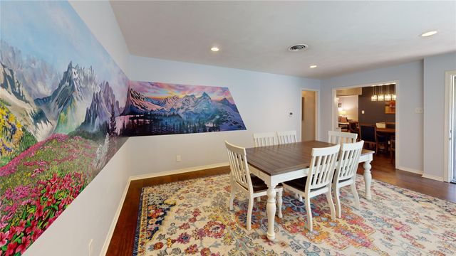 8257 Stony Creek Drive, Dallas, TX 75228