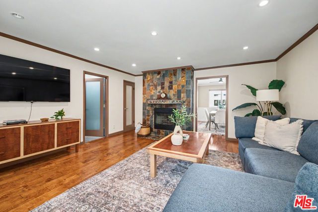 2248 S Bentley Avenue 2, Los Angeles, CA 90064