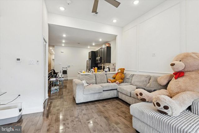 5227 WALNUT ST, Philadelphia, PA 19139