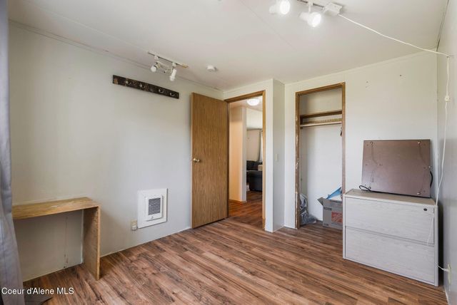 300 Sunny Shadows Lane, Sandpoint, ID 83864