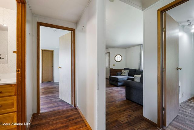 300 Sunny Shadows Lane, Sandpoint, ID 83864