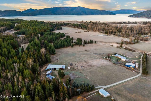 300 Sunny Shadows Lane, Sandpoint, ID 83864