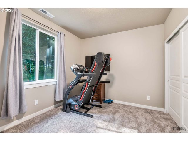 88454 SPROAT RANCH Rd, Veneta, OR 97487