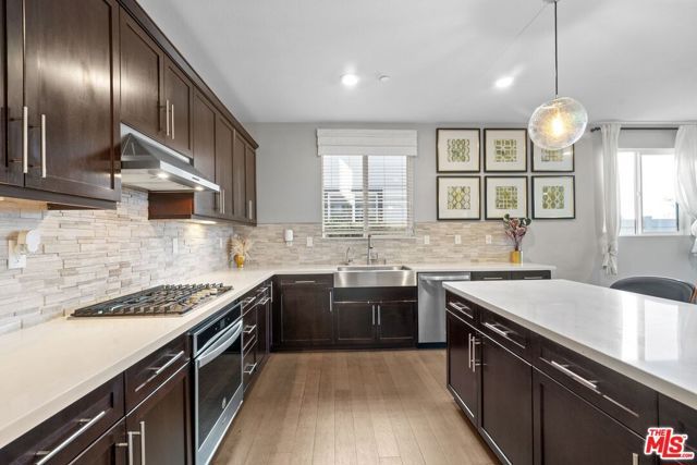 1203 Beach Lane, Harbor City (los Angeles), CA 90710