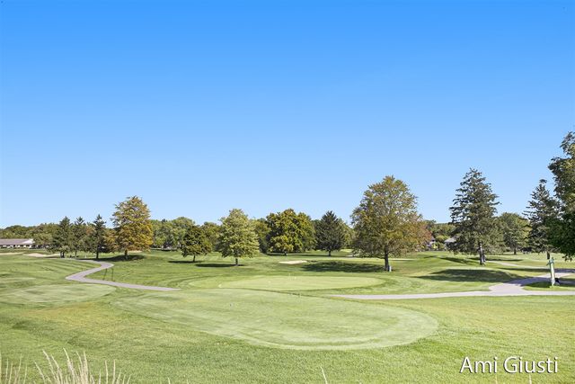 5365 Prairie Home Drive, Grand Rapids, MI 49546