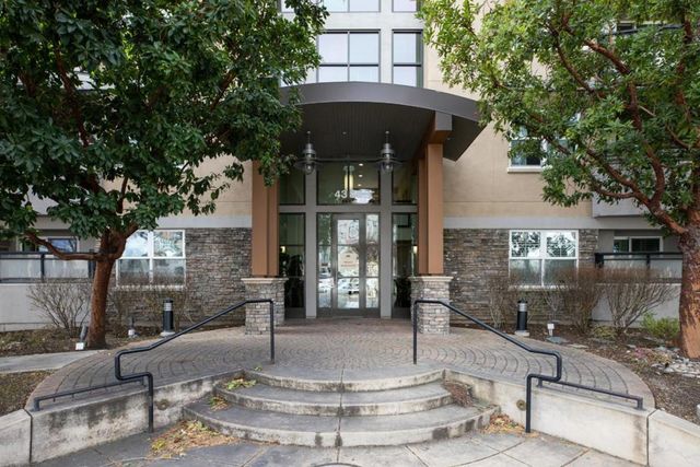 4388 El Camino Real 130, Los Altos, CA 94022