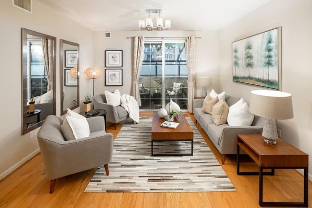 4388 El Camino Real 130, Los Altos, CA 94022