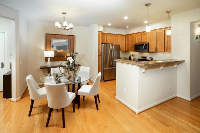 4388 El Camino Real 130, Los Altos, CA 94022