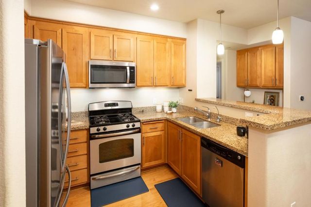 4388 El Camino Real 130, Los Altos, CA 94022