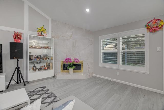 14323 Whitecross Drive, Houston, TX 77083