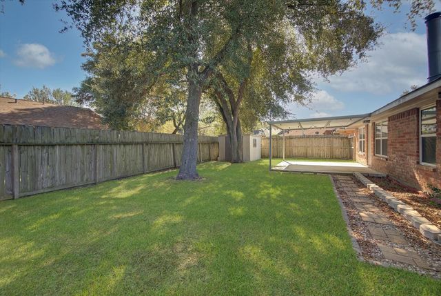 14323 Whitecross Drive, Houston, TX 77083